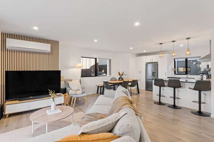 63 Black Beech Crescent Takanini_1