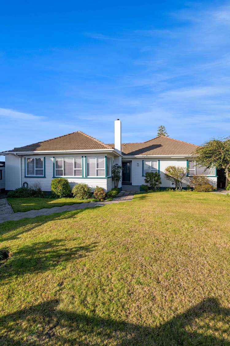 125 Seaview Road Westown_0