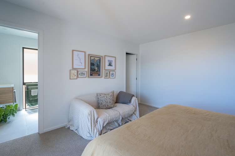 45 Hart Road Richmond_17