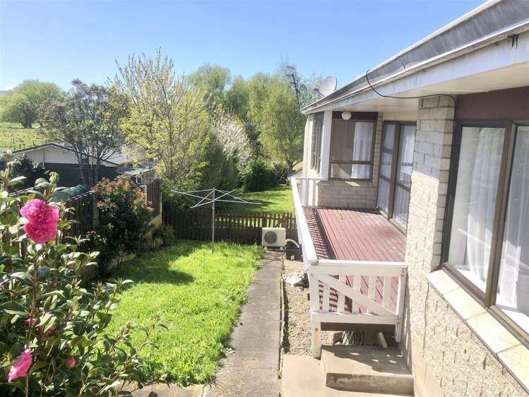 2/5 Hinemoa Terrace Waipukurau_11