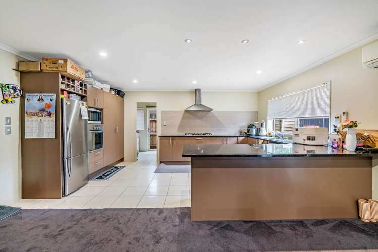 20 Bridgefield Crescent Flat Bush_8