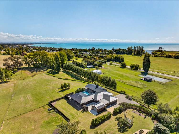 10 Charlton Road Te Awanga_45