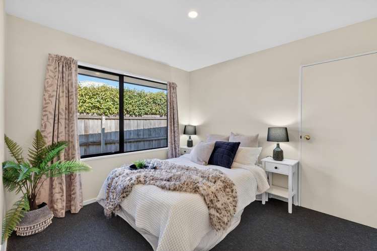 8 Oldham Place Darfield_13