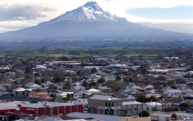 30 County Drive Hāwera_16