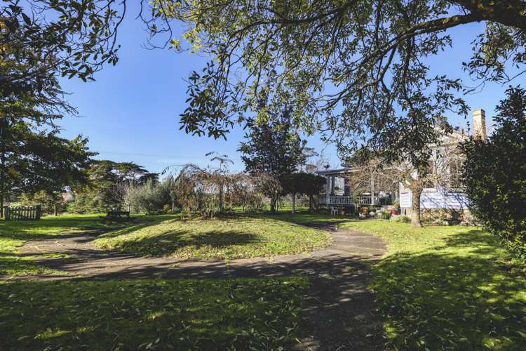 258 Top Road Patetonga_12