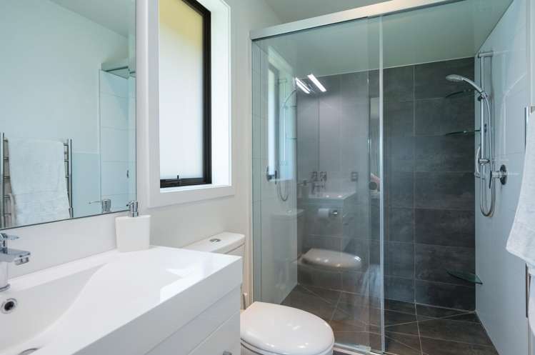 13 Fallow Place Richmond_16