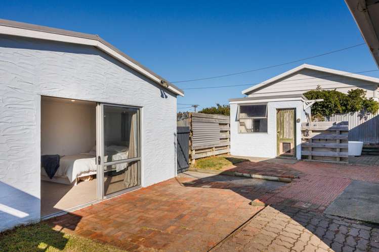12 Rangitane Street Himatangi Beach_15