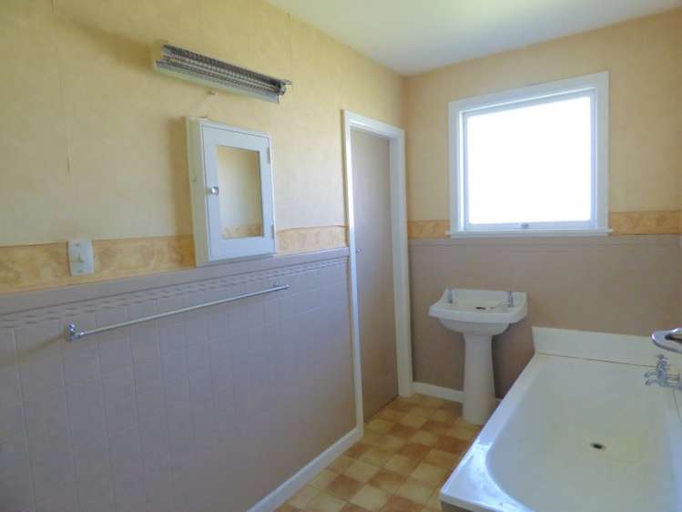 1 Reddecliffe Crescent Hampstead_11