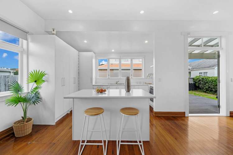 15A Somerset Road Mt Roskill_7