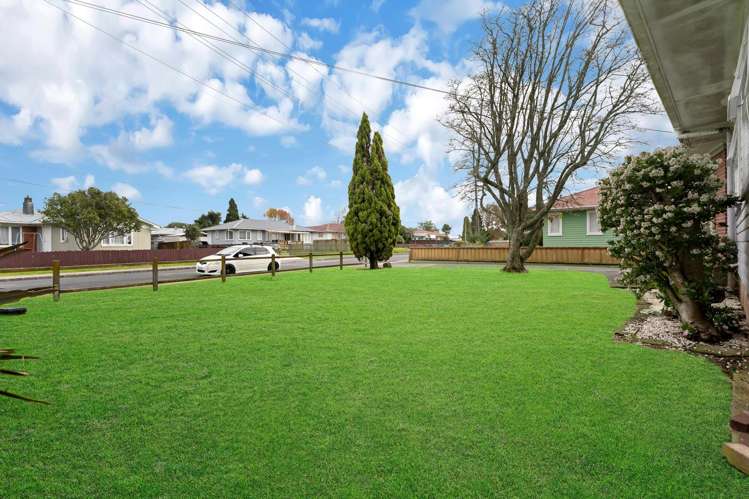48 Sutton Crescent Papakura_17