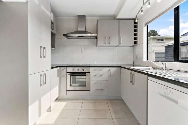 2/19 Morton Avenue Forrest Hill_3