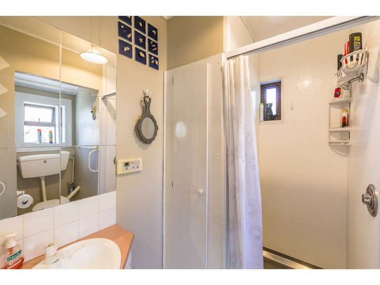 32 Kiwi Avenue Waikuku Beach_9