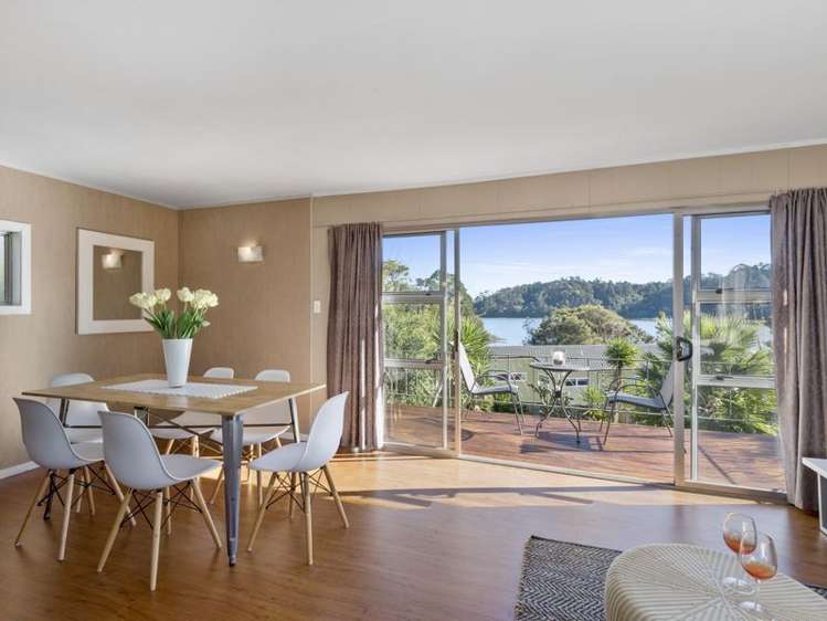 76 Paragon Avenue Beach Haven_3