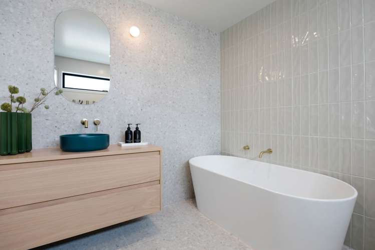 13 Overton Street Rototuna North_16