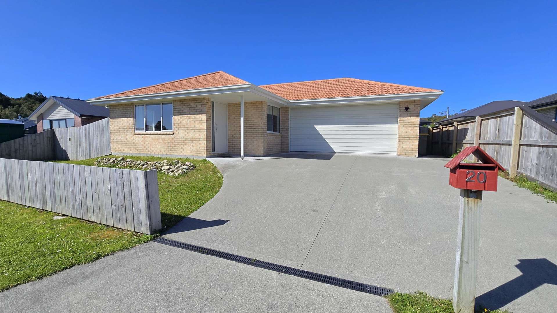 20 Racecourse Terrace Rise Hokitika_0