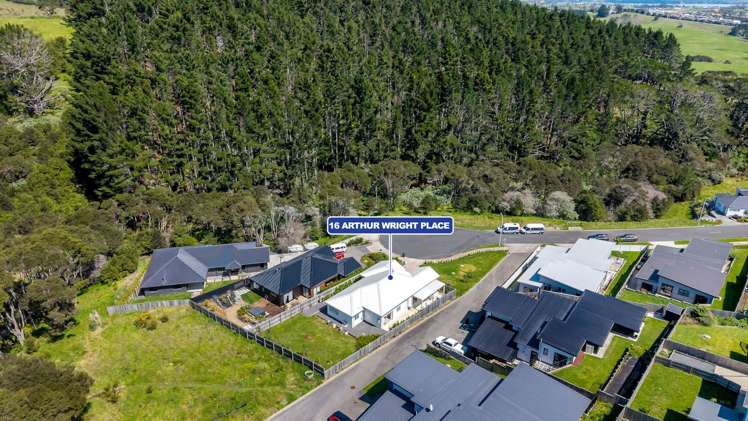 16 Arthur Wright Place Maraetai_30