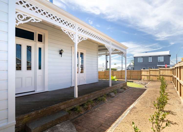 18 Morley Street New Plymouth Central_18