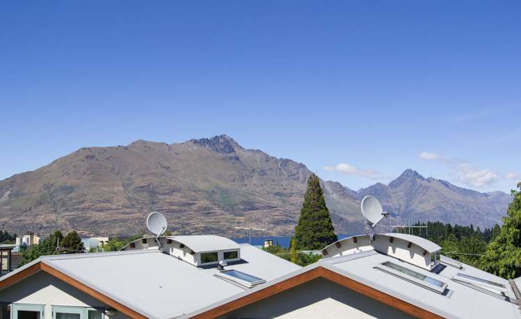 28a Hallenstein Street Queenstown_11