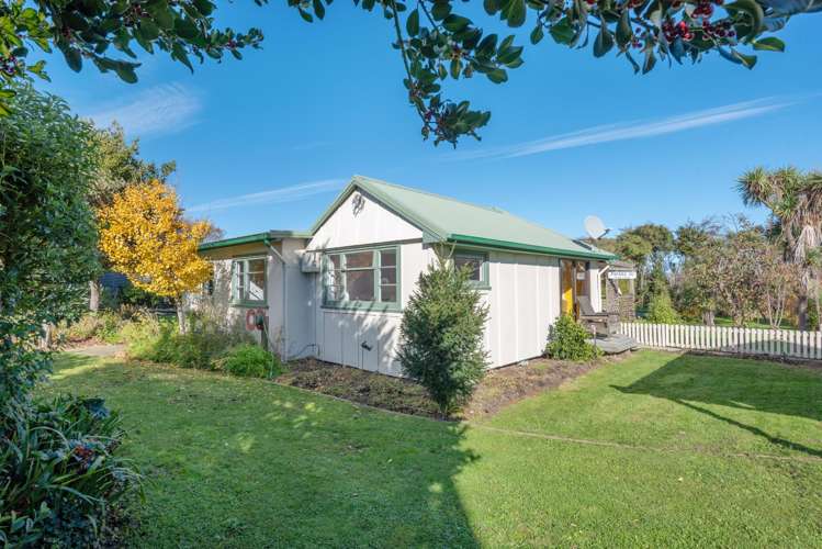 74 Pacific Drive  Rakaia Huts_3
