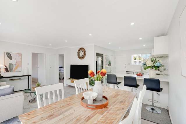 Modern Elegance in Hamilton East