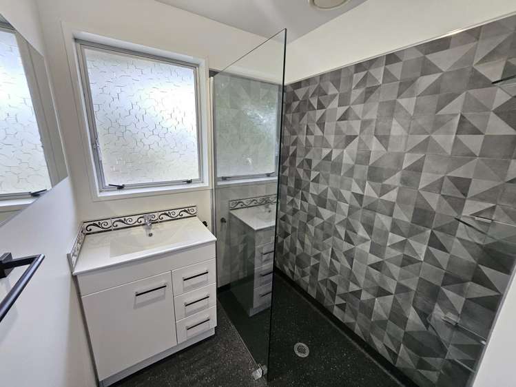 21 Arnott Heights Greymouth_3