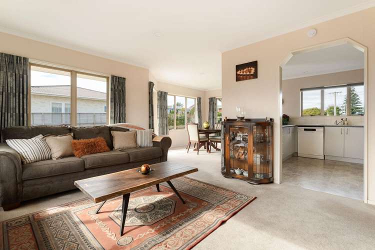 557 Fraser Street Greerton_4