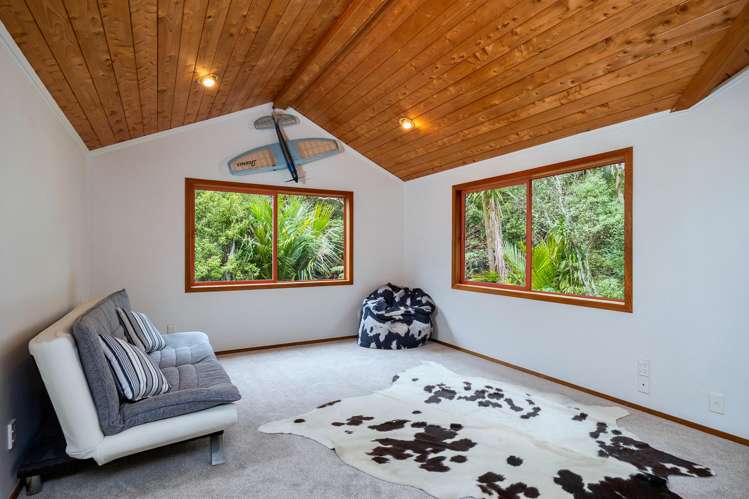 109 Huia Road Titirangi_16