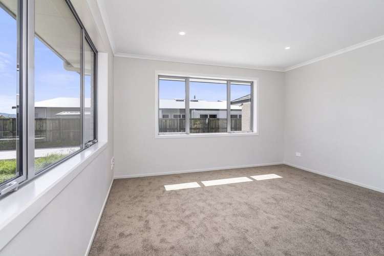 14 Twain Crescent Owhata_3