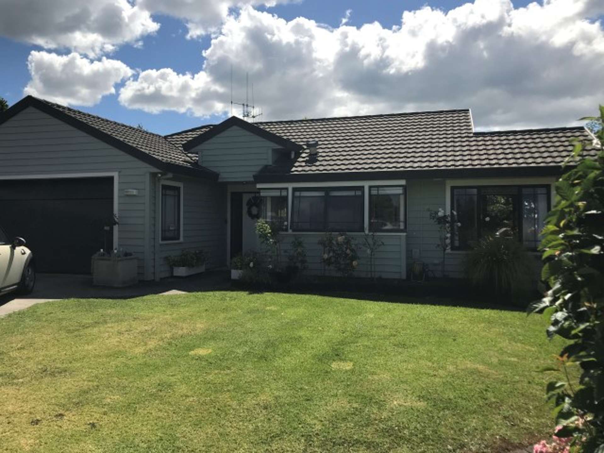 16 Taramea Rise Pyes Pa_0