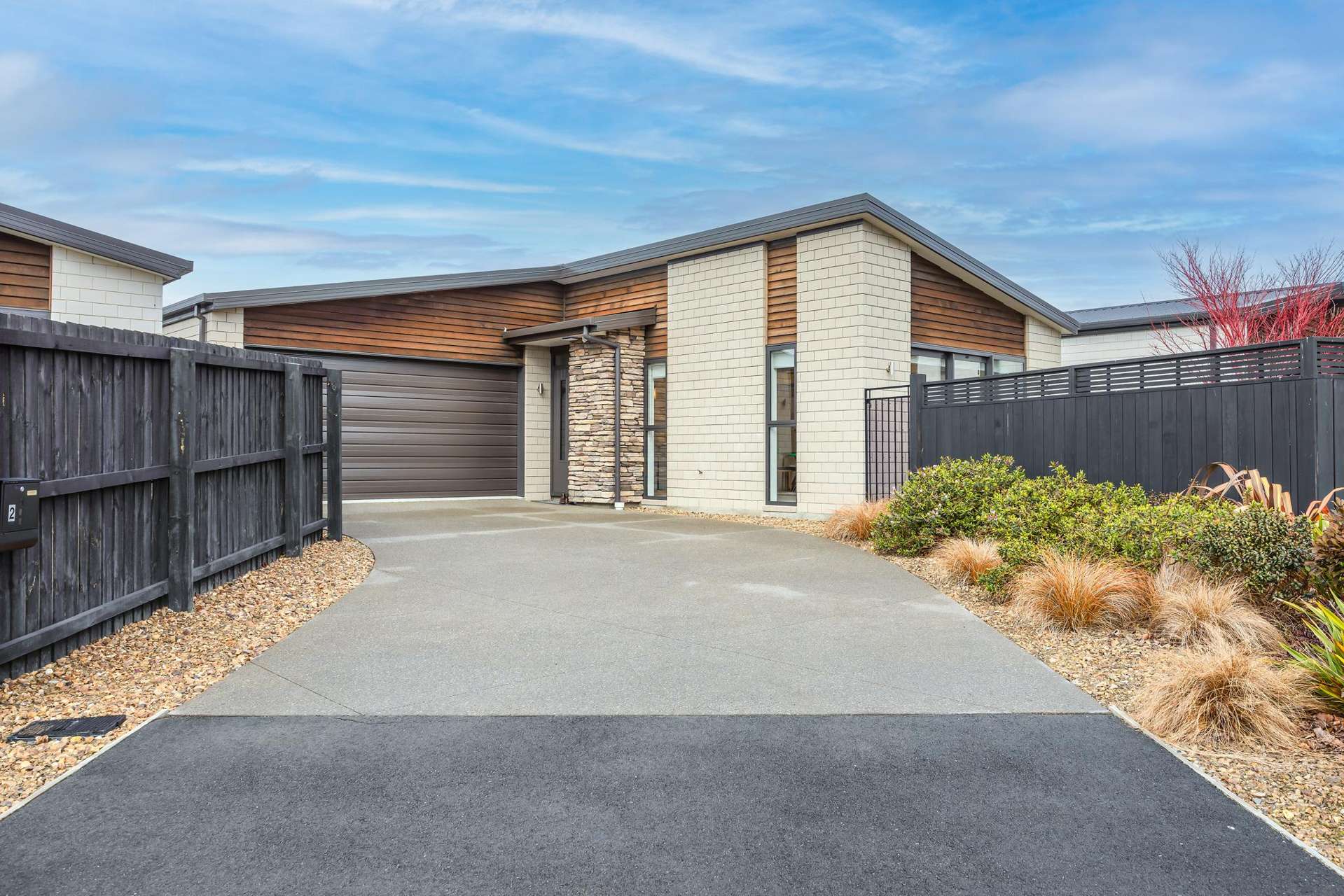 2 Lussa Close Yaldhurst_0