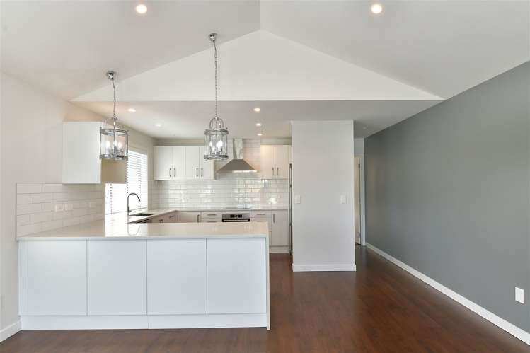 97 Voyager Drive Gulf Harbour_4