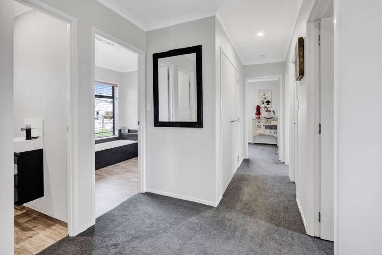 132 Ohangai Road Hawera_21