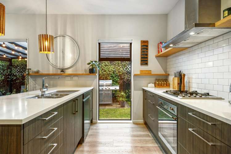 35 Madison Terrace Silverdale_11