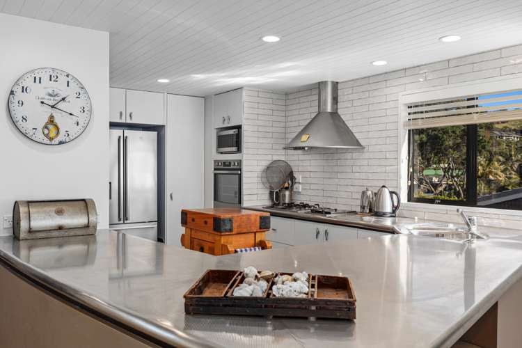 14 Waterford Avenue Ohope_14