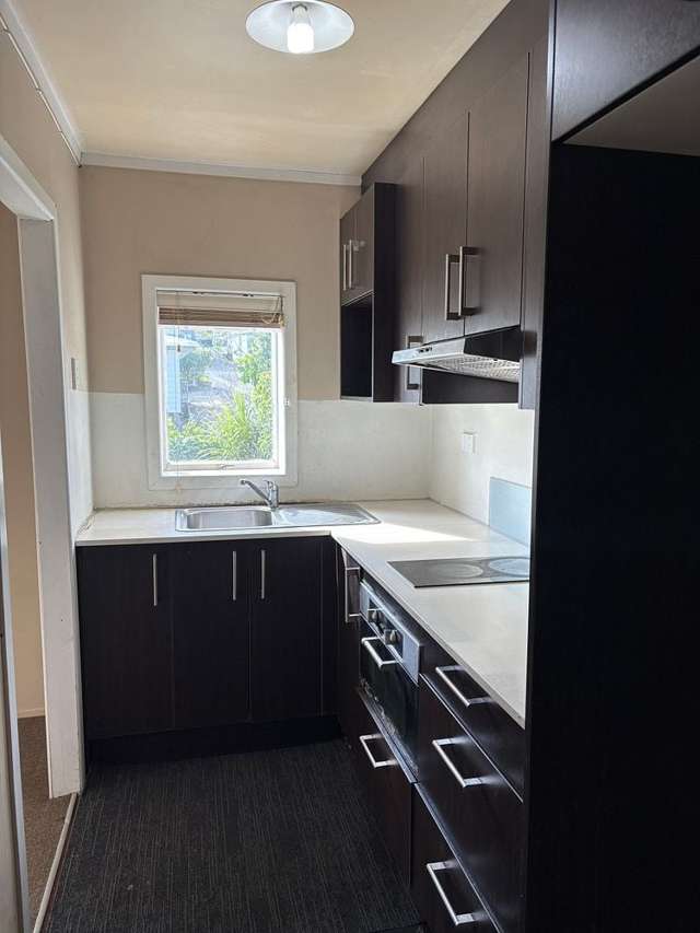 2/15 Lancelot Place Glenfield_2