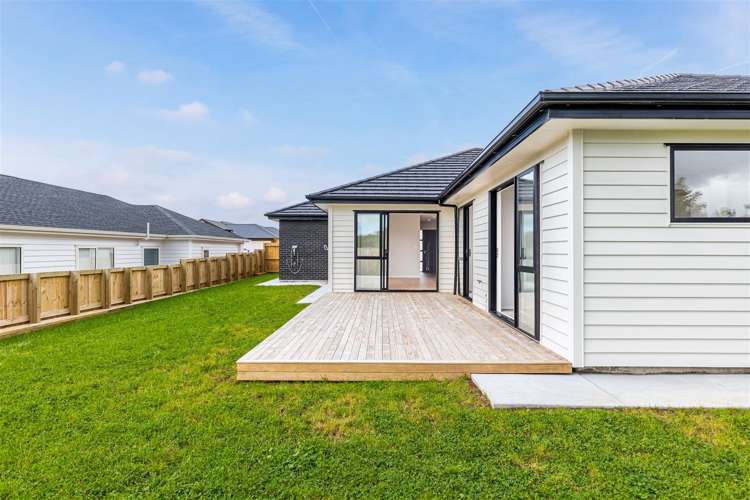 8 Cutfield Lane Kumeu_17
