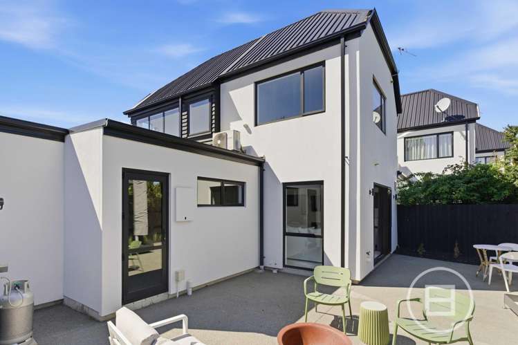 58B Andover Street Merivale_13