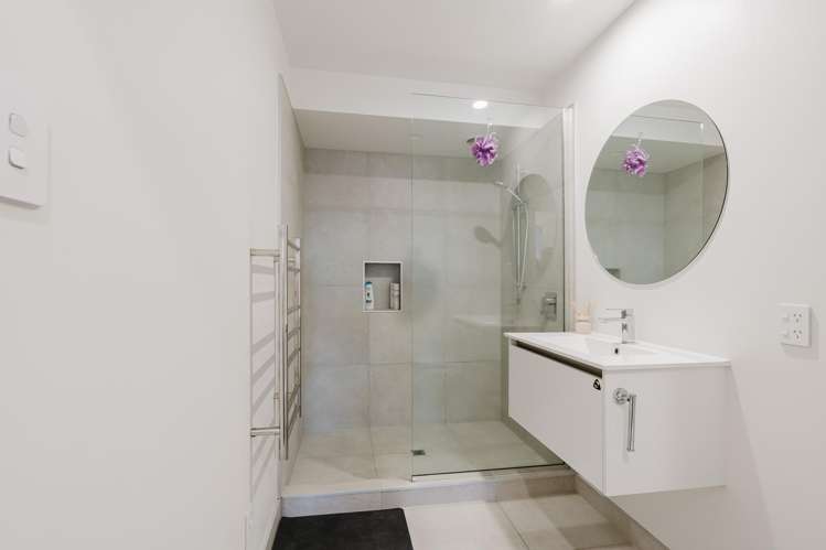 3/3 Elmira Avenue Chartwell_9