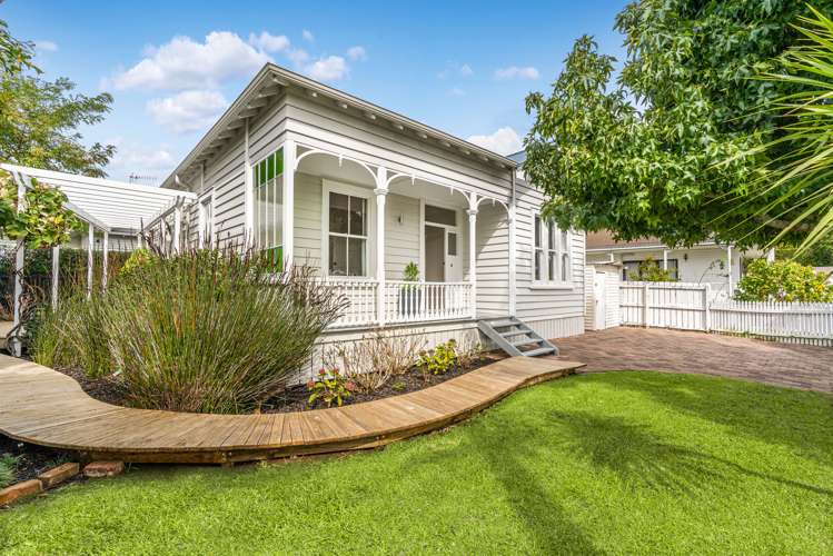 3/6 Wairoa Road Devonport_0