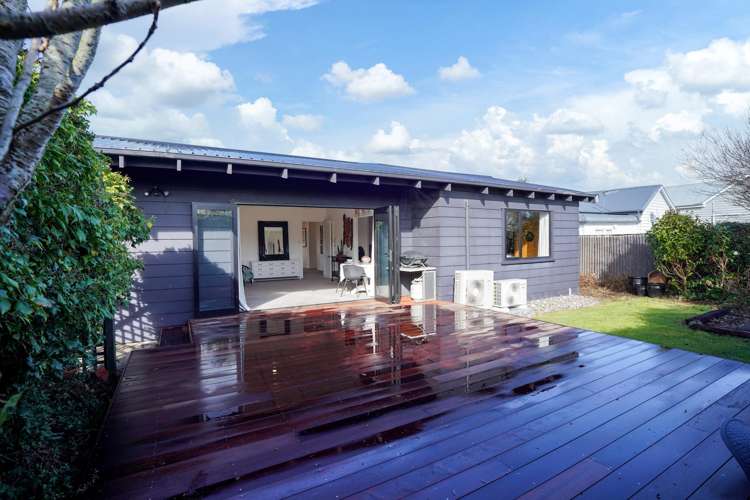 211 Bowmont Street_0