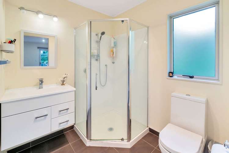 92 Glendene Avenue Glendene_11