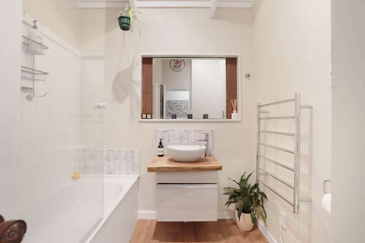 109 Bethells Road Waitakere_13