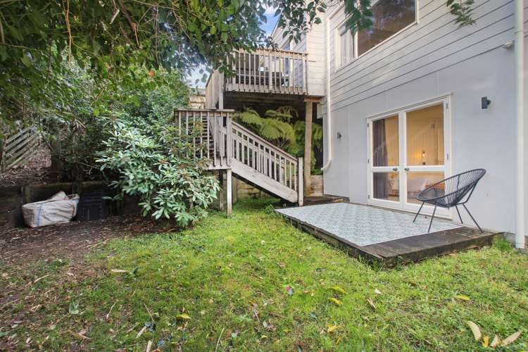 20a Thomas Avenue Te Atatu Peninsula_24