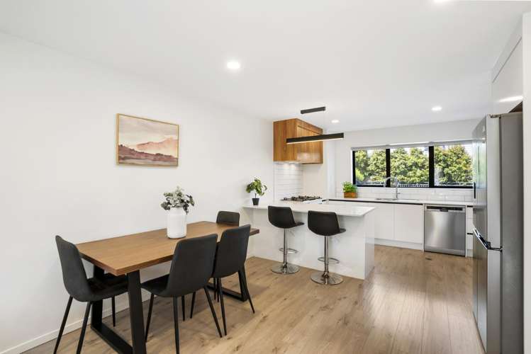 7 Observation Green Hobsonville_4