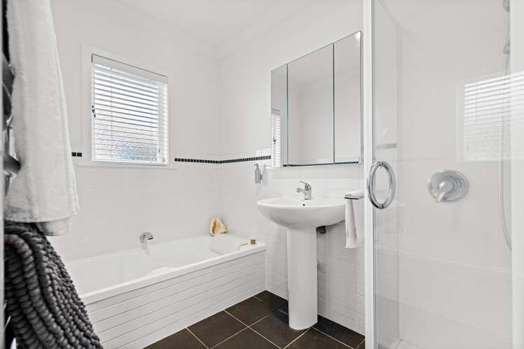 1/20 Huron Street Takapuna_11
