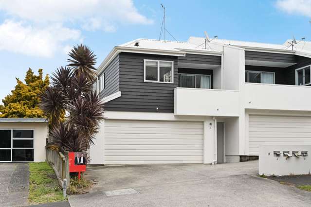 Hillcrest Zoned - 4 Bedroom