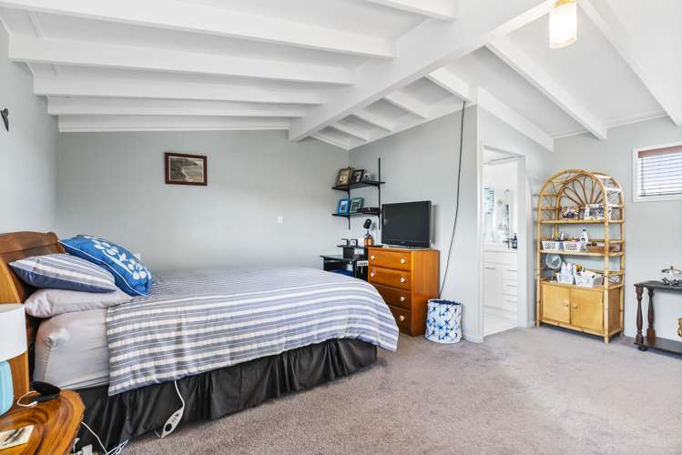 101 Huia Road Point Chevalier_14