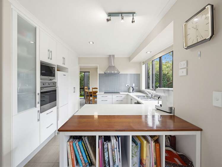 180 St. James Dr Huntington_9