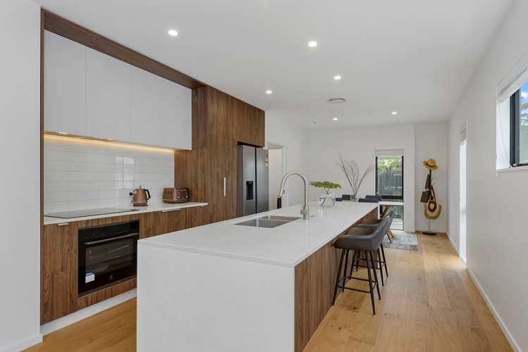 1/18 Rhodes Street Merivale_7