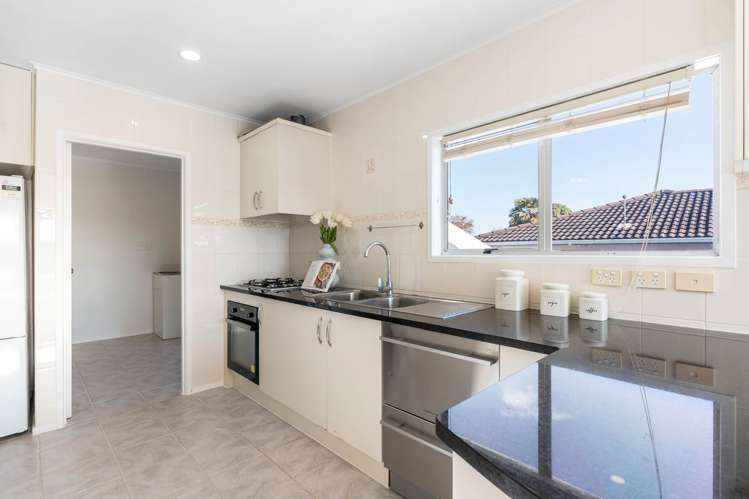 9 Ervine Place Bucklands Beach_34